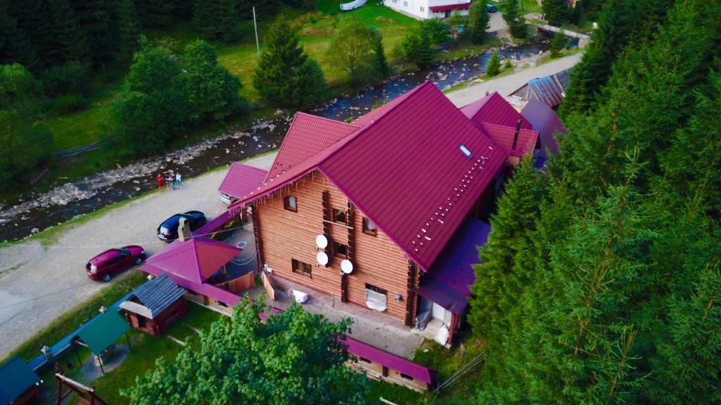 Hotel Berloga-Sinevir Synevyrs'ka Polyana Exterior photo