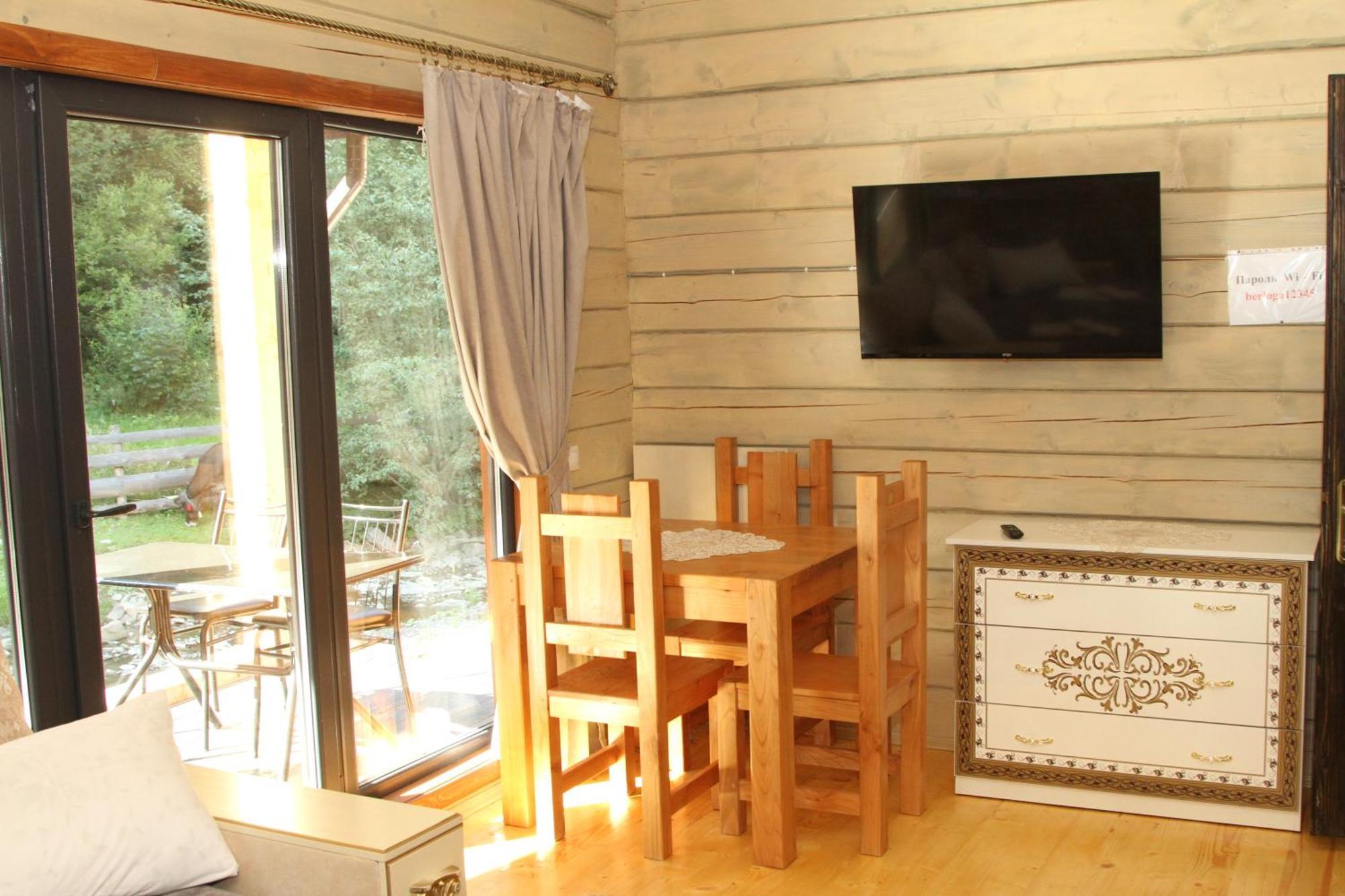Hotel Berloga-Sinevir Synevyrs'ka Polyana Room photo